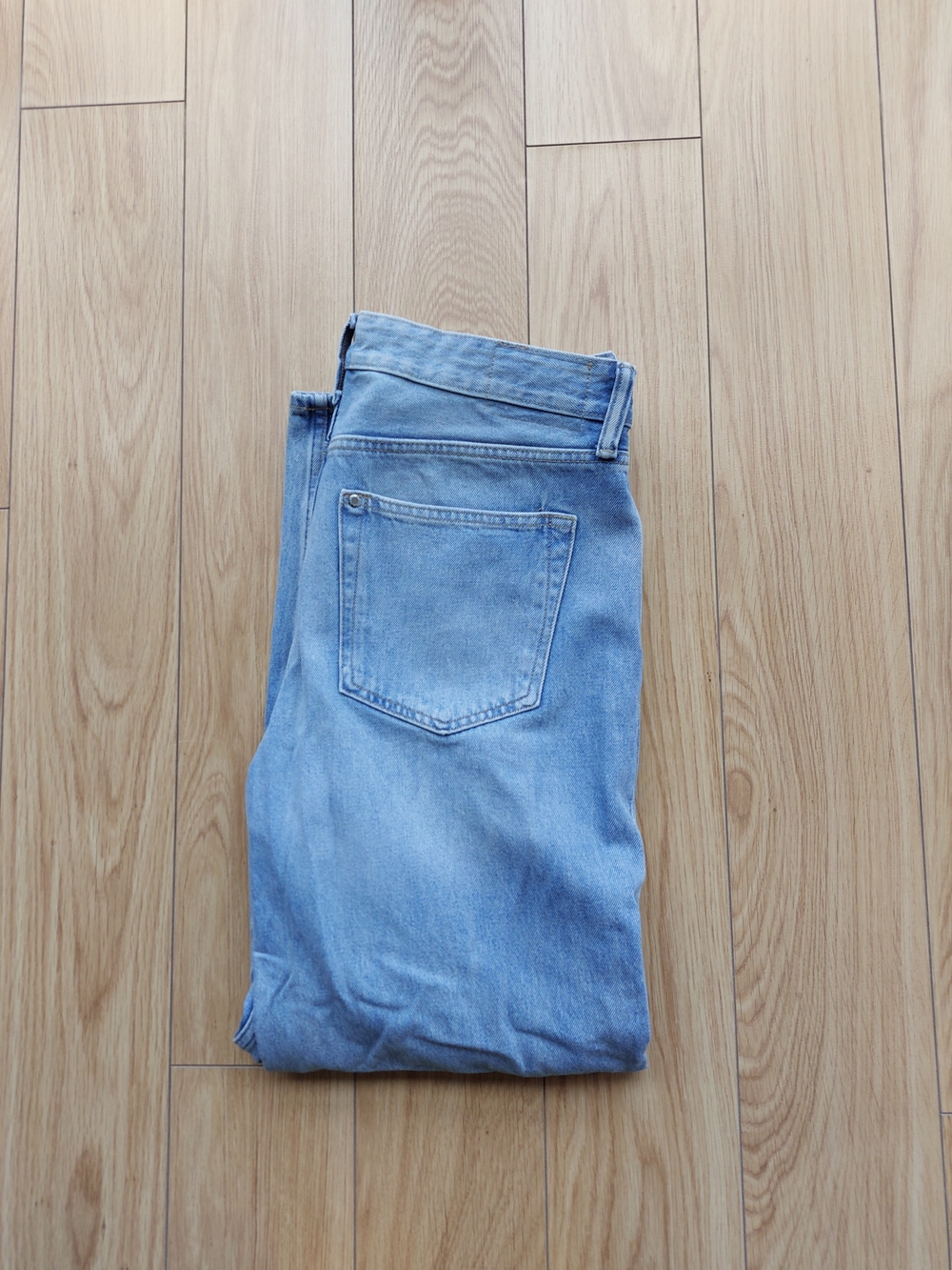 H&M 34x32 Loose Light Blue Men's Jeans